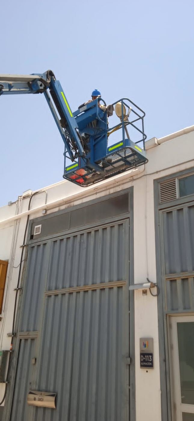 Mantenimiento Eléctrico Integral en Megacentro Parque Industrial, Arequipa